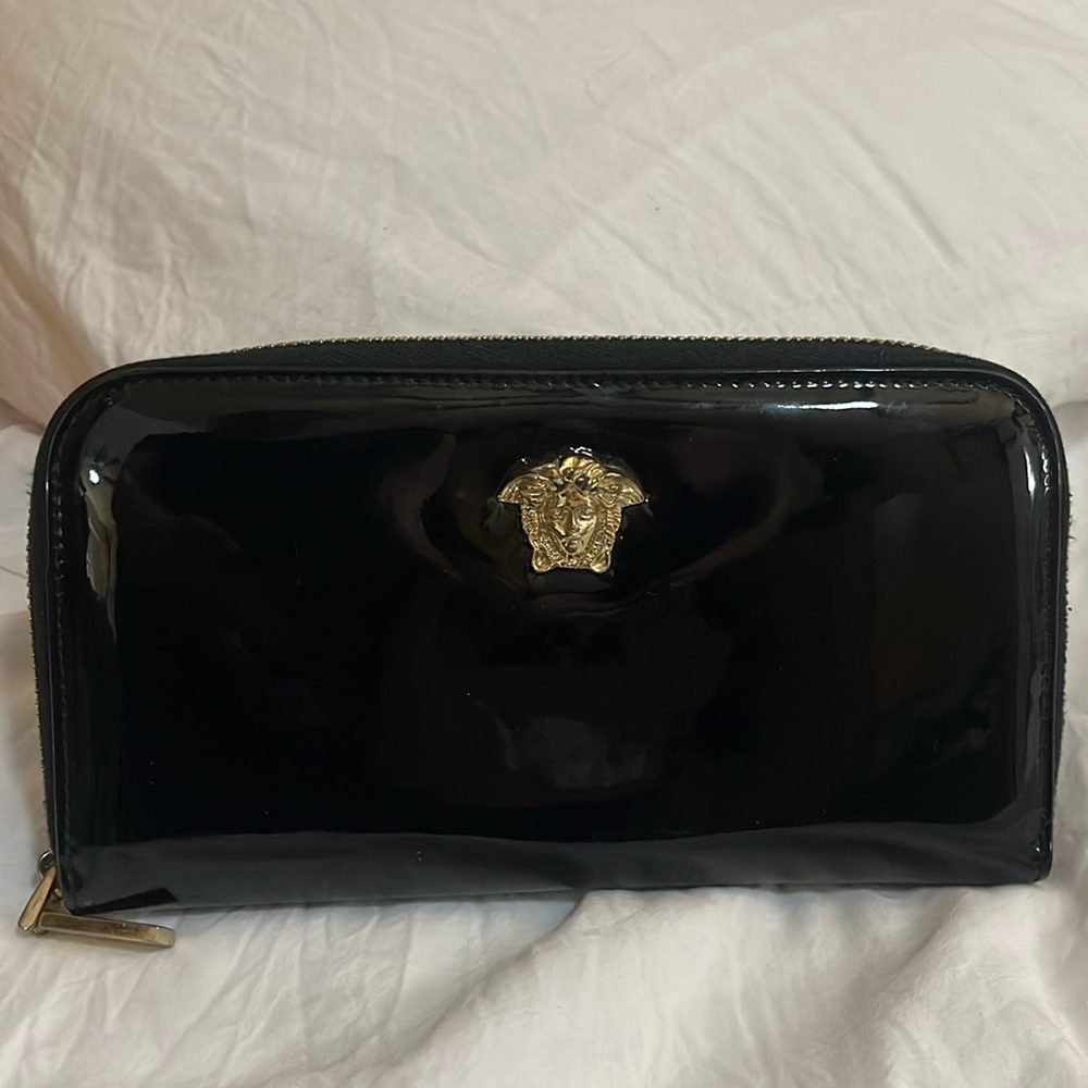 Versace Medusa long black wallet